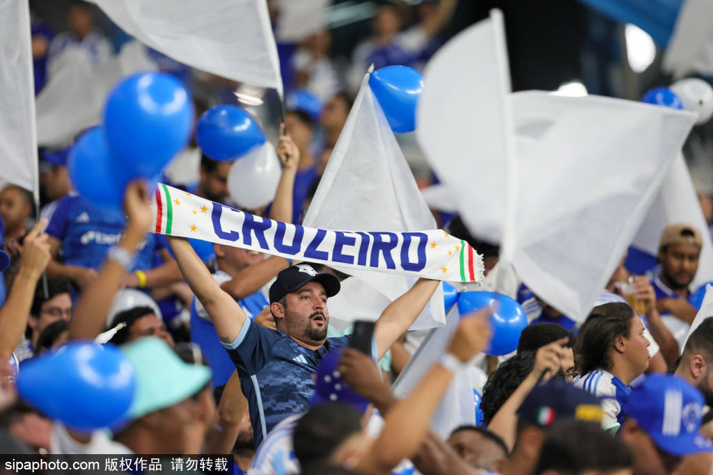 九游娱乐-内马尔重返赛场，战术调整首场状态出色，日本队观众沸腾！再创辉煌时刻的简单介绍