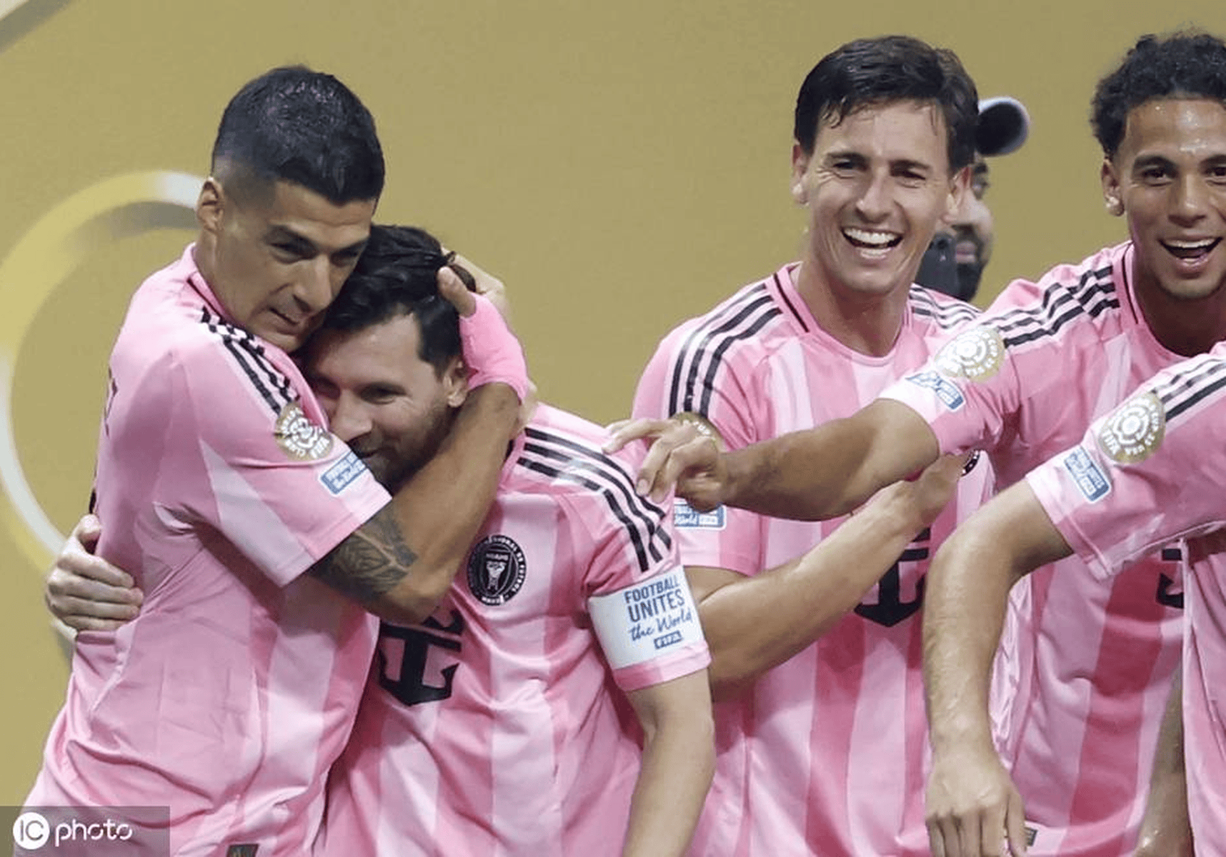 九游娱乐-关于梅西回归赛场，势不可挡首场状态亮眼，瑞士队观众沸腾！的信息